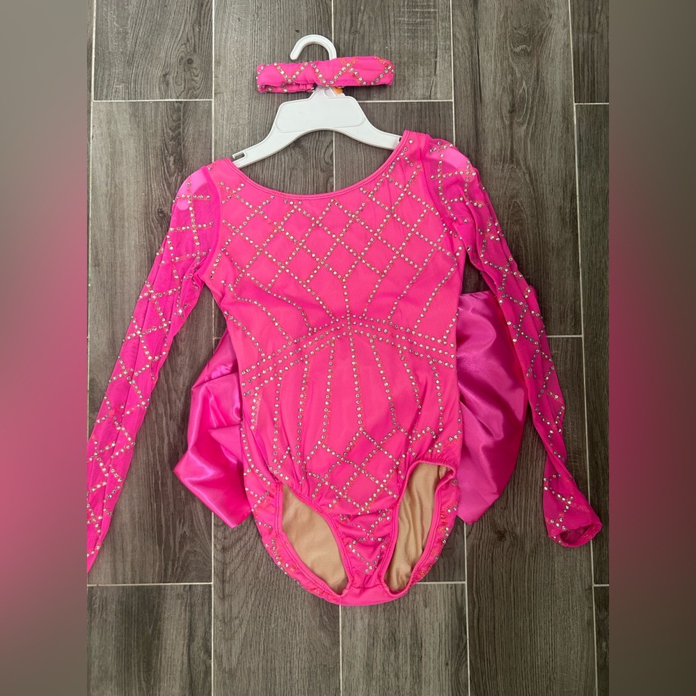 Jazz Costume with detachable bow!!!!
